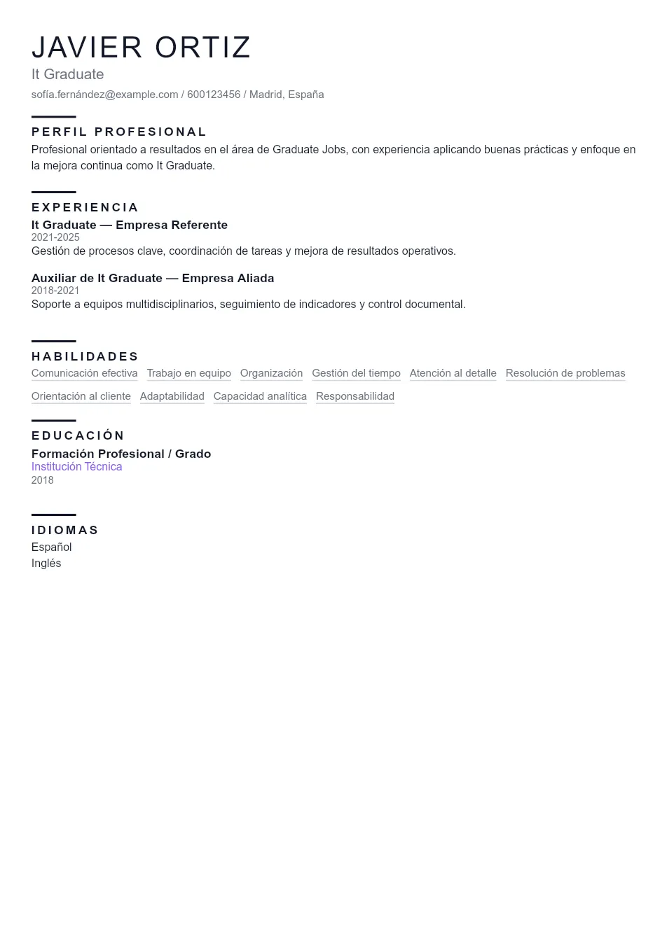 Ejemplo de CV para CV para Graduado en IT - Plantilla de currículum profesional