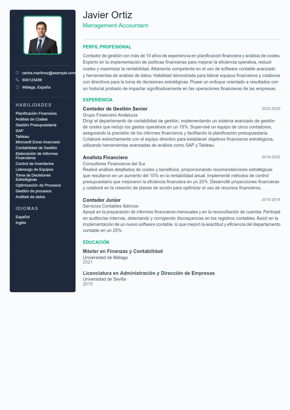 Ejemplo de CV para CV de Management Accountant - Plantilla de currículum profesional